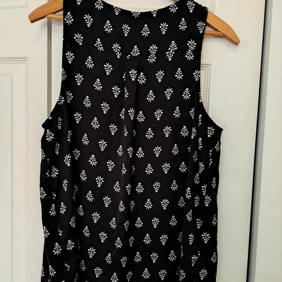 Forever 21 Tank Top Size Large - Picture 4 of 6